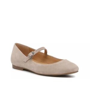 Crown Vintage Sillani Suede Mary Jane Flat Taupe Size 7